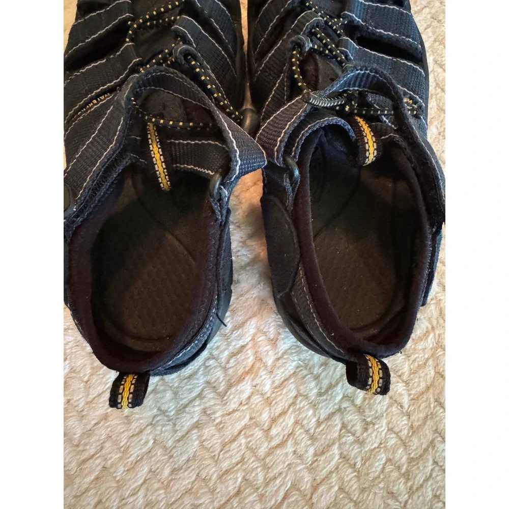 KEEN Newport H2 Kids Waterproof Sandals Black Yellow Size 1 US 13 UK 32 EU